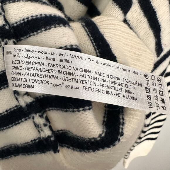 Zara Black Ecru Striped Oversized Wool V-neck Cardigan Chunky Buttons Sz Medium - Picture 9 of 9